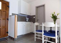 Studio AS-7689-b