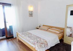 Studio AS-7689-c