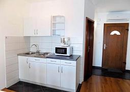 Studio AS-7689-d
