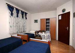 Studio AS-4652-b