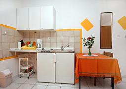 Studio AS-4652-a