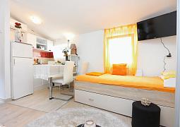 Studio AS-17172-a