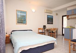 Studio AS-8007-a