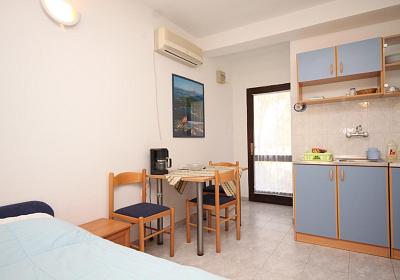 Studio AS-8007-a