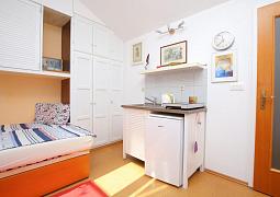 Studio AS-17023-a