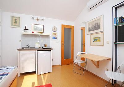 Studio AS-17023-a