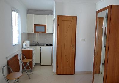 Studio AS-17147-b