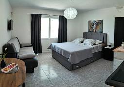 Studio AS-643-a