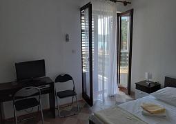 Studio AS-17716-a