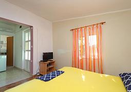 Studio AS-13648-a