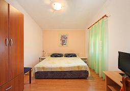 Studio AS-13648-b