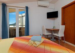 Studio AS-6697-a