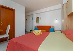 Studio AS-6697-b
