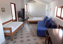 Studio AS-5759-a