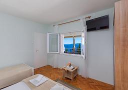Studio AS-18149-a