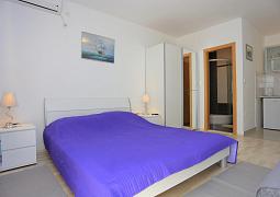 Studio AS-18149-d