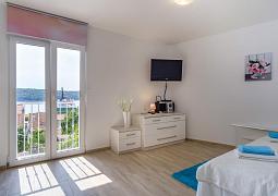 Studio AS-18322-b