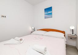 Studio AS-7622-a