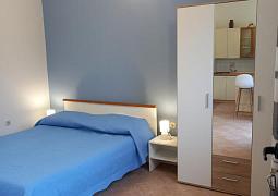 Studio AS-7879-a