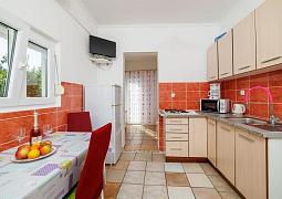 Studio AS-18005-a