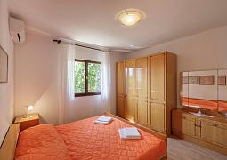 Apartmán A-2420-a