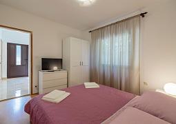 Apartmán A-2420-b