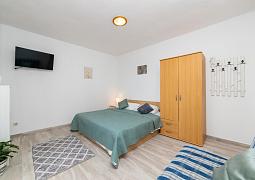 Studio AS-9712-a