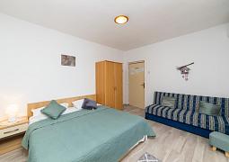 Studio AS-9712-a