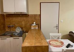 Studio AS-4385-e