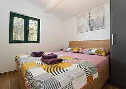 Studio AS-20191-a