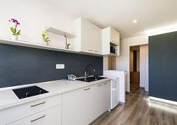 Studio AS-9681-a