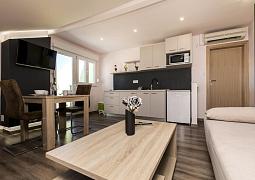Studio AS-9681-a