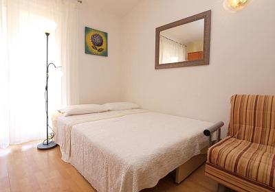 Studio AS-20735-a