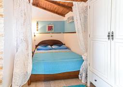 Studio AS-5772-a
