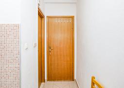 Studio AS-21048-a