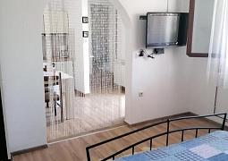 Studio AS-6935-a