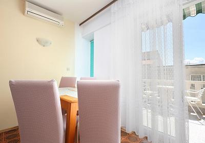 Studio AS-18356-f