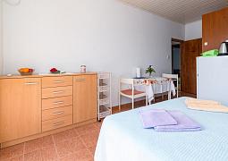 Studio AS-21231-a