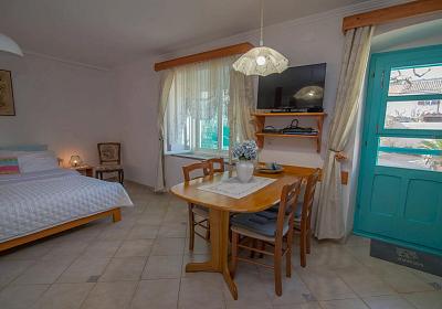 Studio AS-21185-b