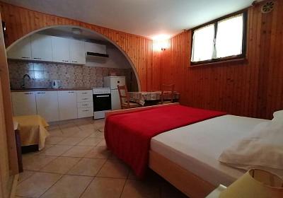 Studio AS-22121-a