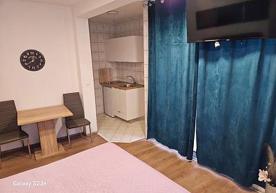 Studio AS-21425-a