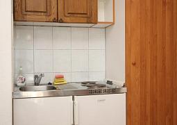 Studio AS-6773-b