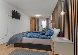 Studio AS-22812-a