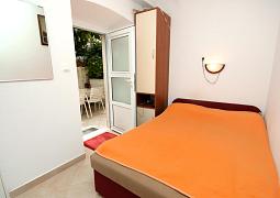 Studio AS-8966-a