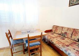 Studio AS-9225-a