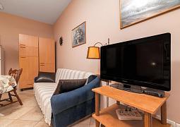 Studio AS-22881-a