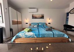 Studio AS-23189-a