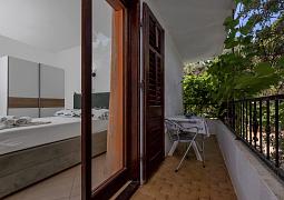 Studio AS-10427-b