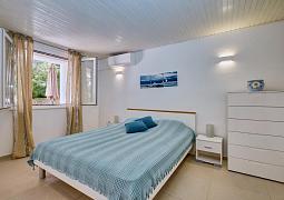 Studio AS-23373-a