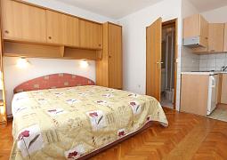 Studio AS-10111-a